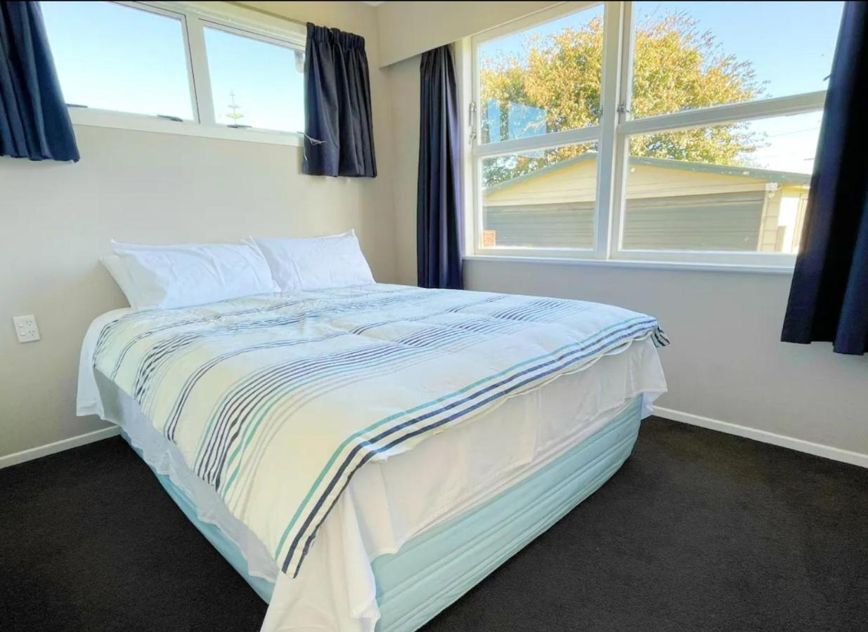 3 Bedroom Family House In Excellent Location Hamilton Buitenkant foto